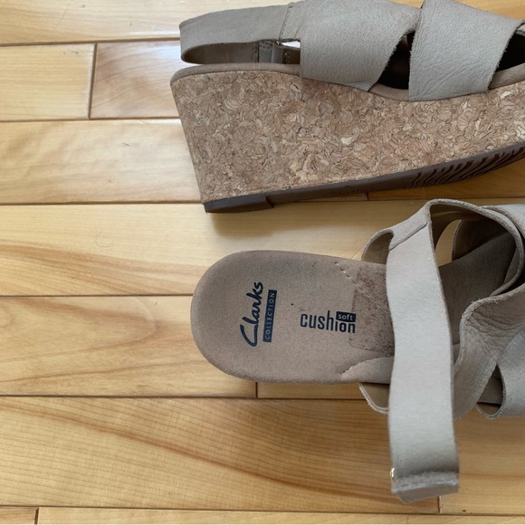 Clarks Soft Cushion Suede Wedge Sandles Beige Nude 8 - Picture 5 of 8